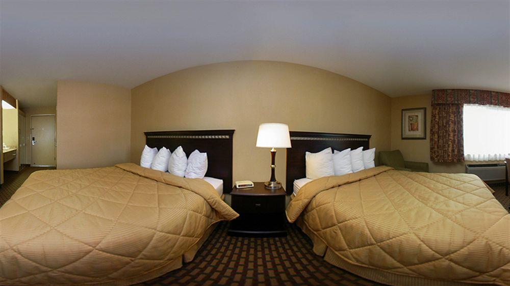 Comfort Inn Humboldt Bay Юрика Экстерьер фото